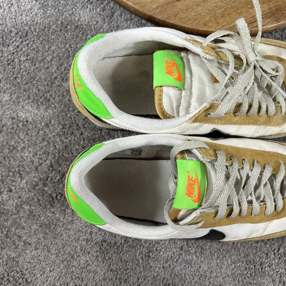 Nike Daybreak CK2351-700 Women’s Size 6.5 Wheat White Green Athletic Shoes Used